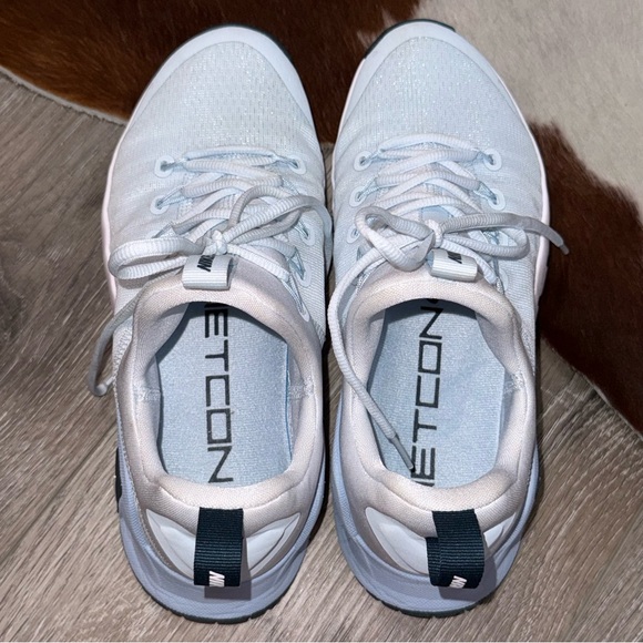 Nike Metcon 6 Women's Light Blue Athletic Shoes - Picture 5 of 8